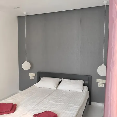 Apartman Freedom Park Pohulyanka