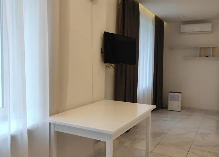 Freedom Park Pohulyanka * Leópolis